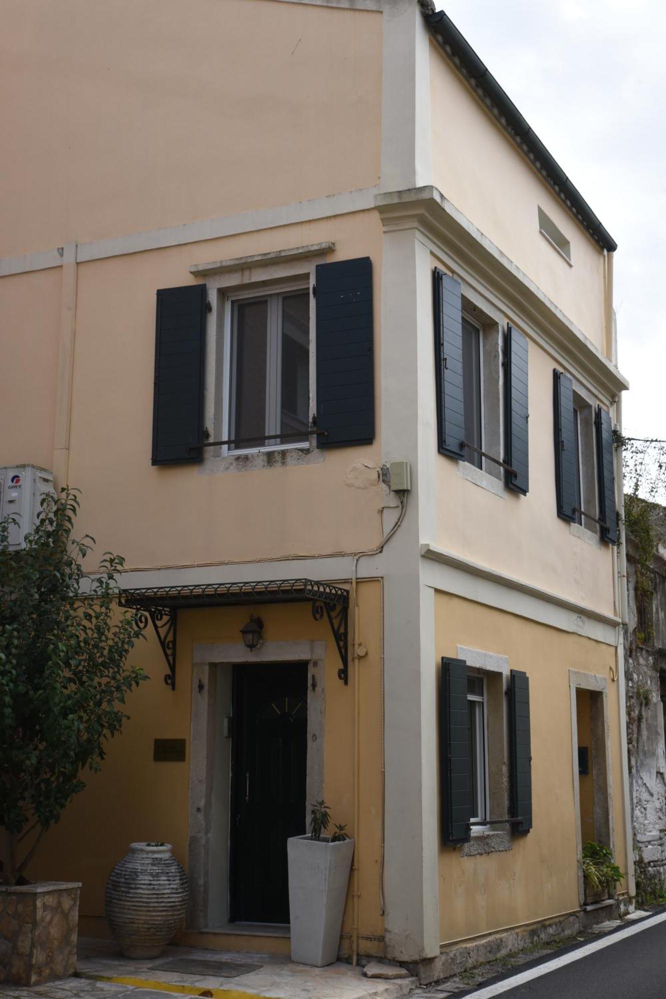 Villa Maxim In Corfu Town Anemomylos Exterior photo